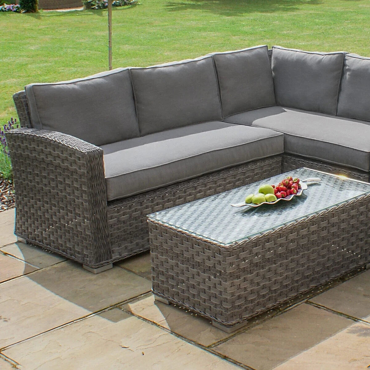 Homeflair - Victoria Large Rattan Corner Group