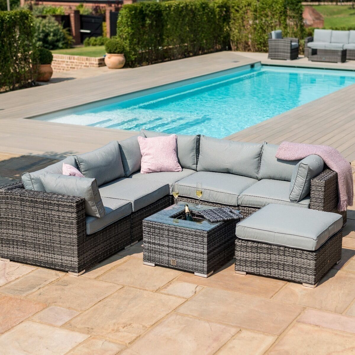 Homeflair - London Rattan Corner Group