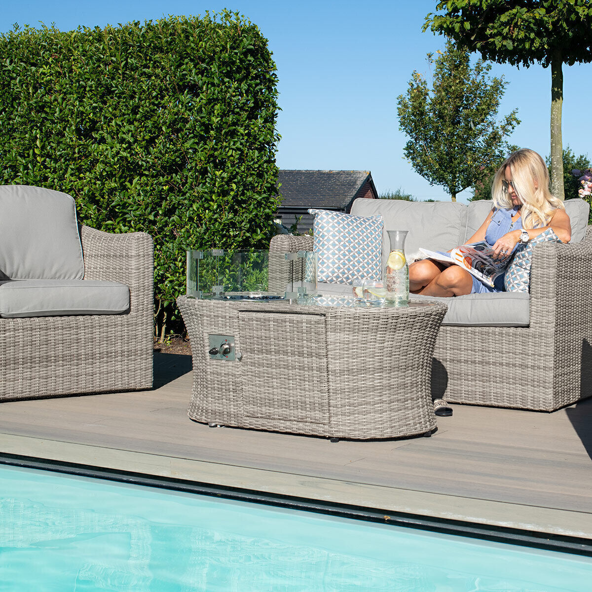 Homeflair – Oxford 2 Seat Rattan Sofa Set