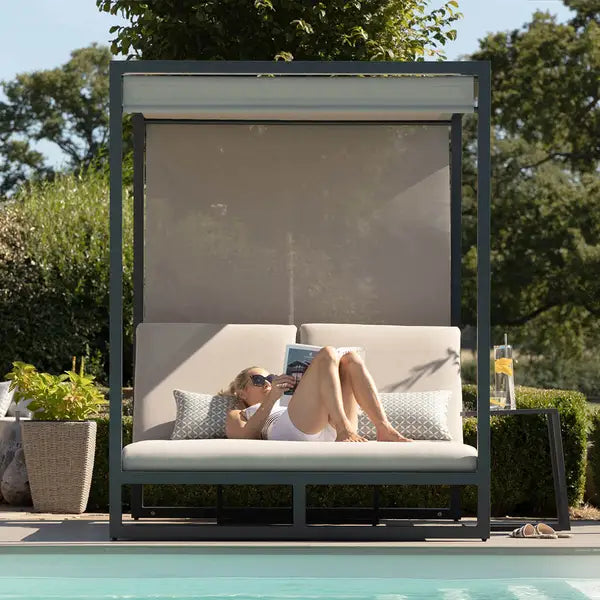 Outdoor Fabric Allure Sunlounger