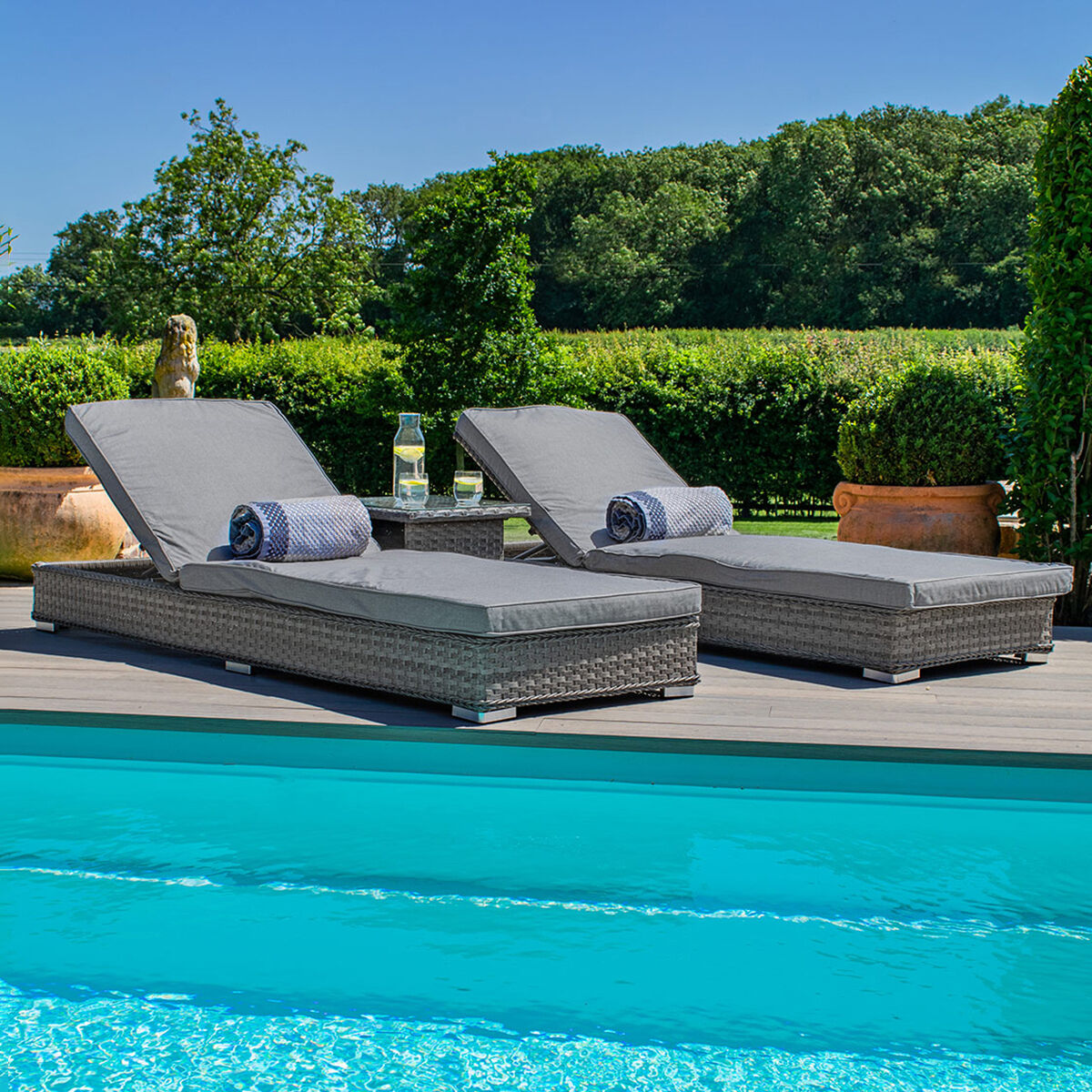 Homeflair - Victoria Rattan Sunlounger Set