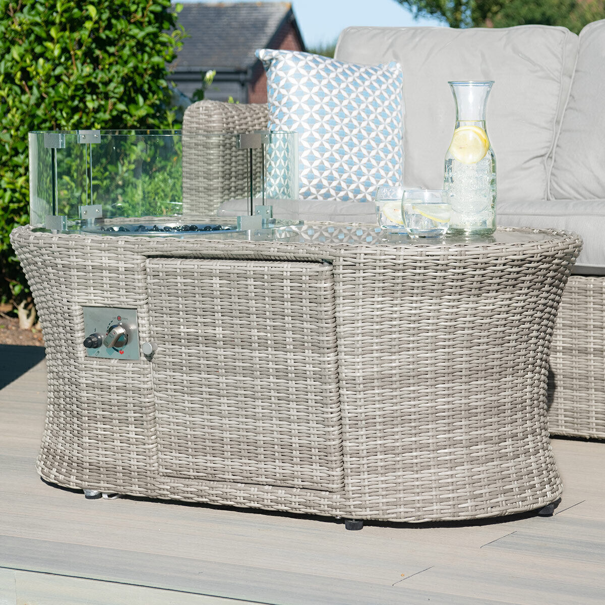 Homeflair – Oxford 2 Seat Rattan Sofa Set