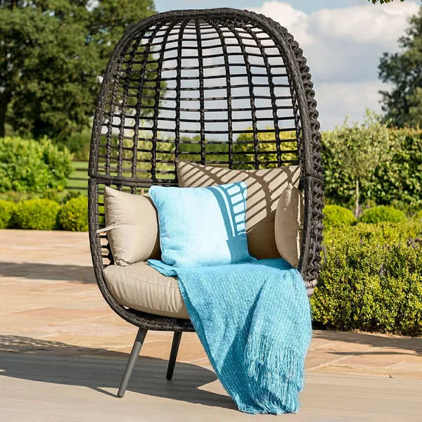 Homeflair - Riviera Rattan Pod Chair