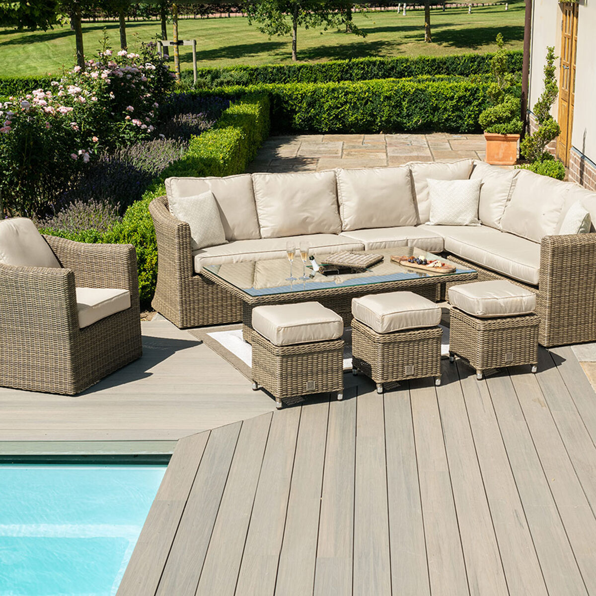 Homeflair - Winchester Deluxe Large Rattan Corner Dining Set