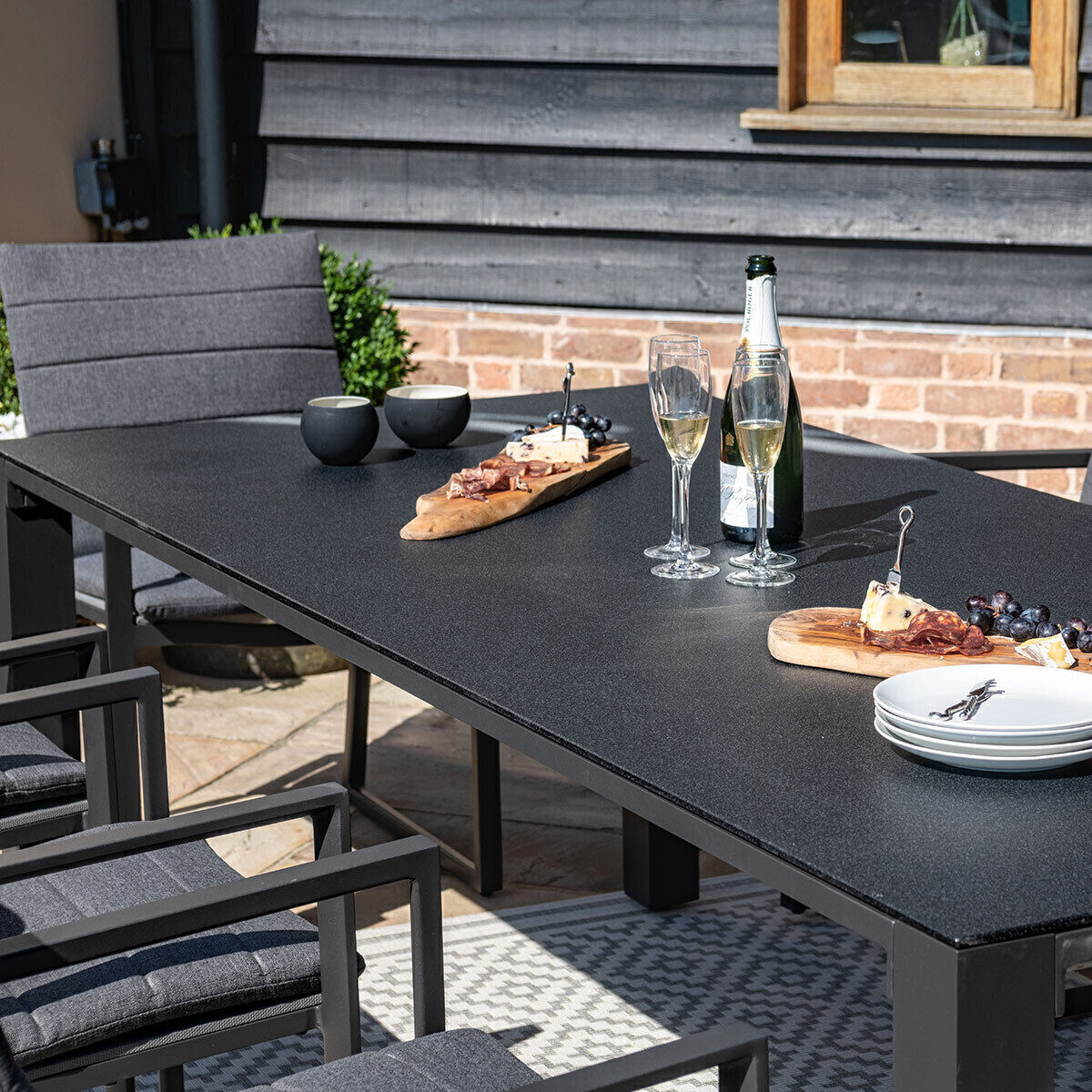 Homeflair - Manhattan Aluminium Dining Set