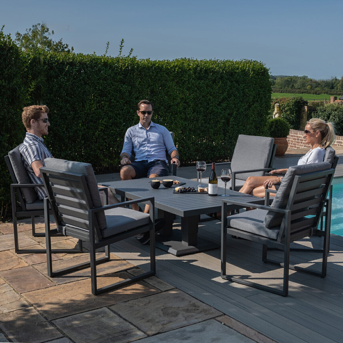 Homeflair – Amalfi 6 Seat Rectangular Aluminium Dining Set
