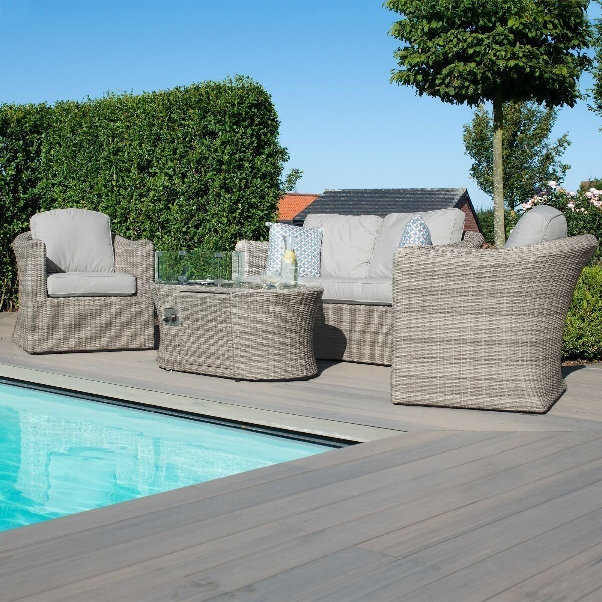 Homeflair – Oxford 2 Seat Rattan Sofa Set