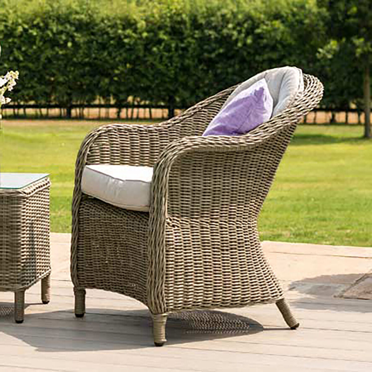 Homeflair - Winchester Rattan Bistro Set