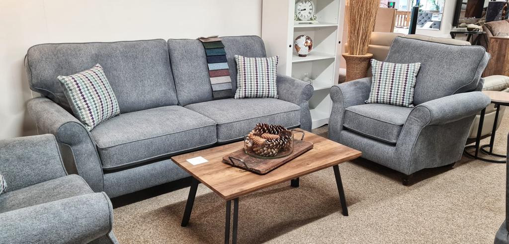 Heritage Fabric Sofa Collection | Red Rose