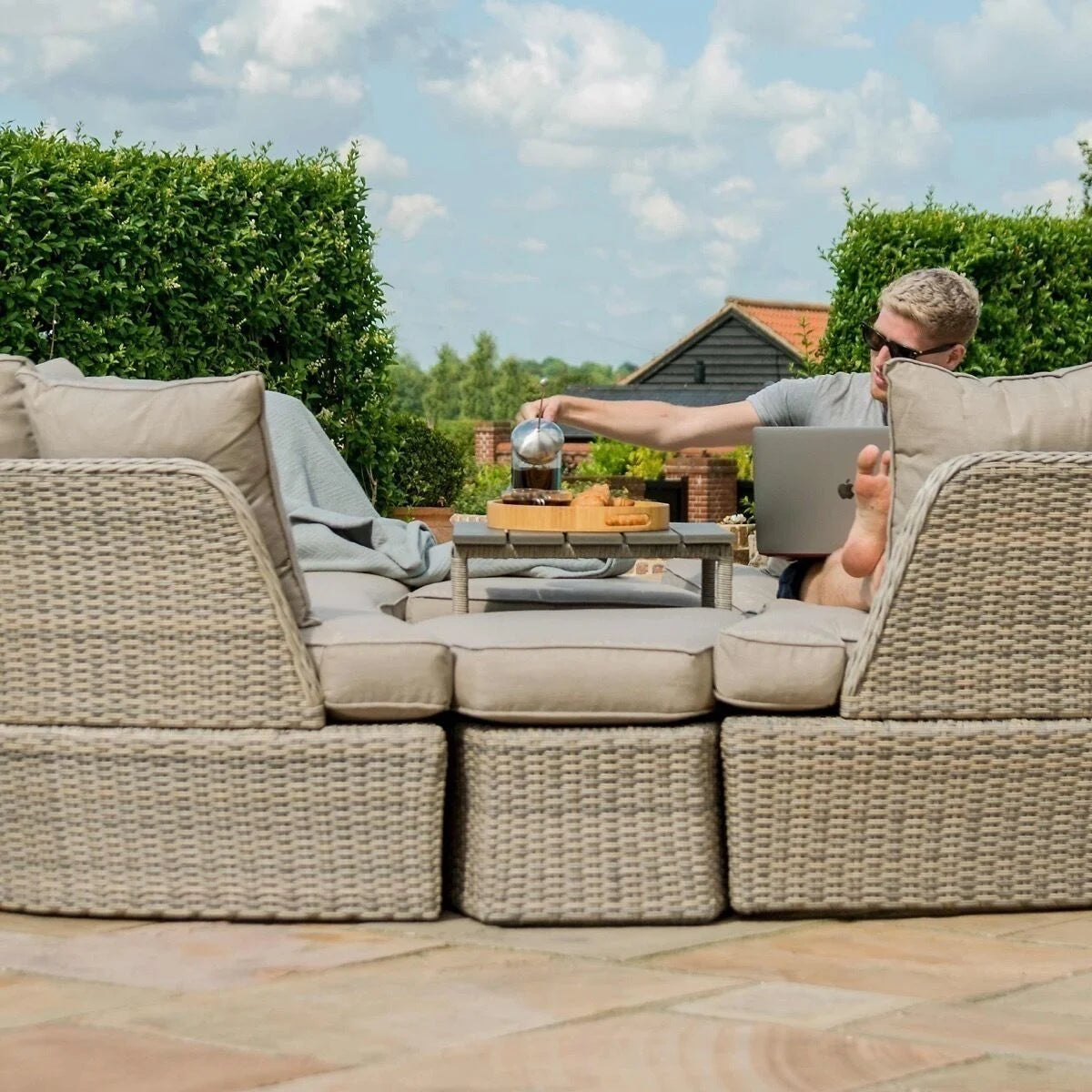 Homeflair - Cotswold Rattan Daybed