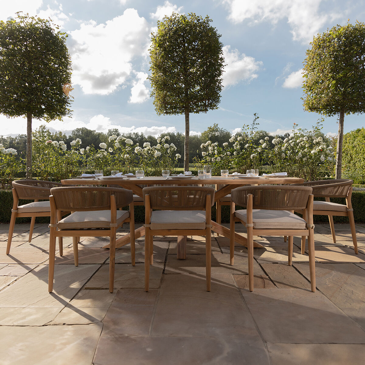 Homeflair - Porto Rope Weave 8 Seat Rectangular Dining Set