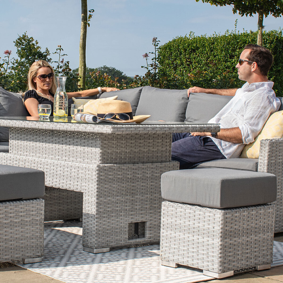 Homeflair - Ascot Rectangular Rattan Corner Dining Set