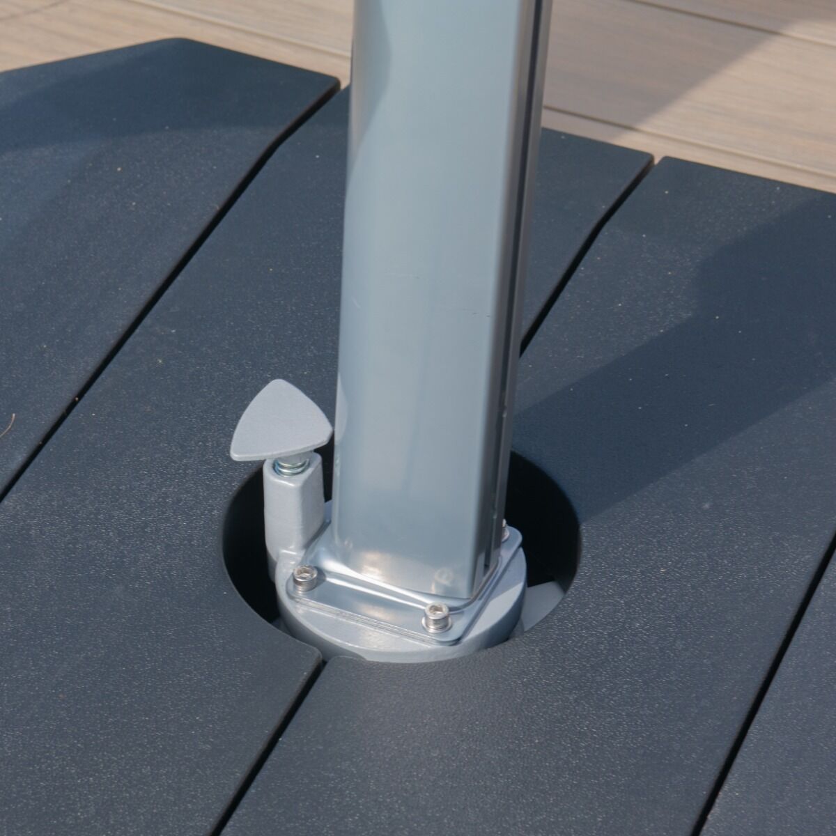 Homeflair -Zeus 3m Square Rotating Cantilever Parasol