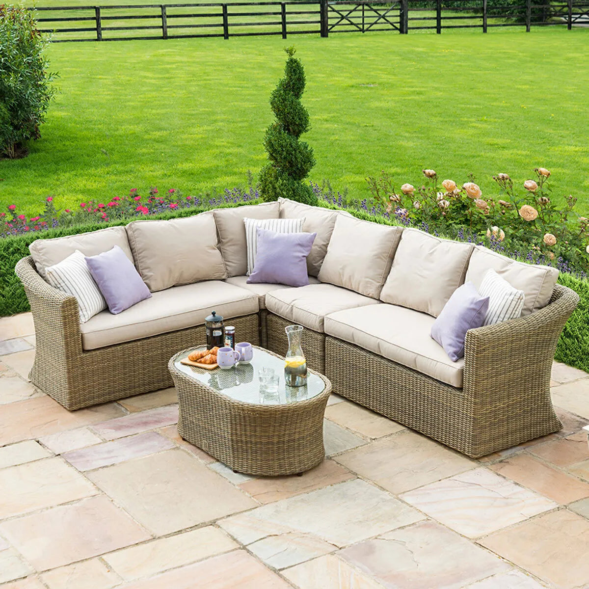 Homeflair - Winchester Large Rattan Corner Sofa Group