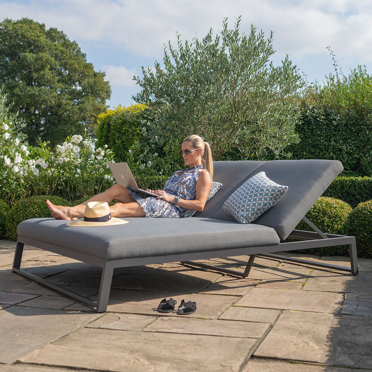 Homeflair - Outdoor Fabric Allure Double Sunlounger