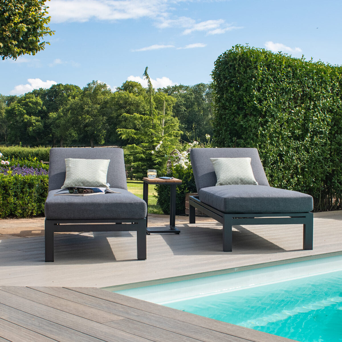Homeflair - Oslo Double Aluminium Sunlounger Set