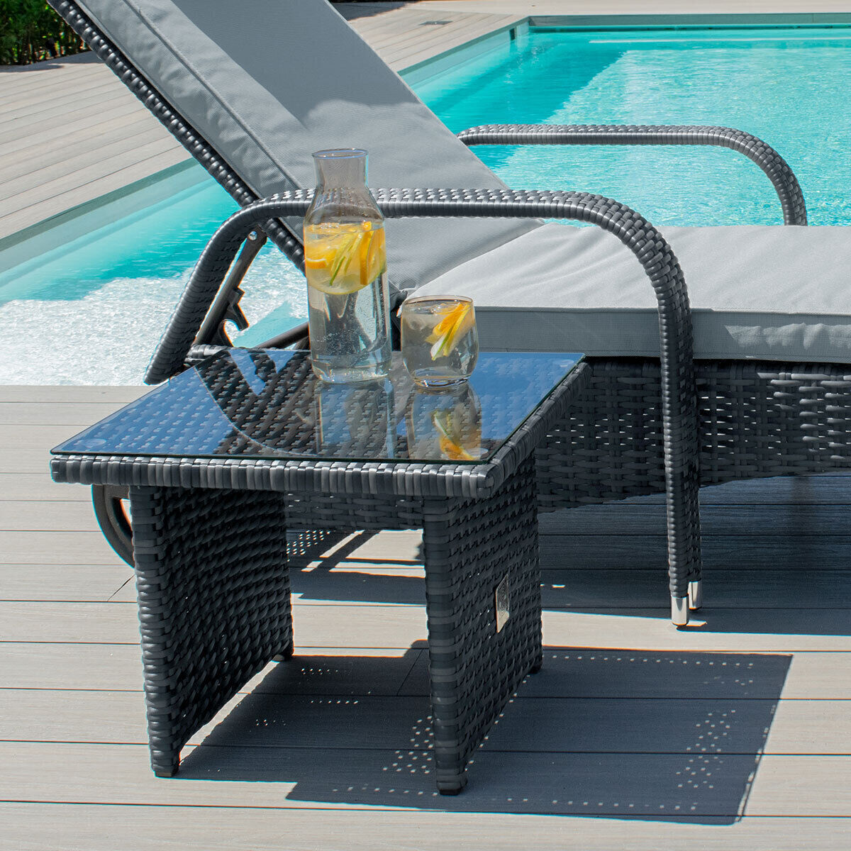 Homeflair - Florida Rattan Sunlounger Set