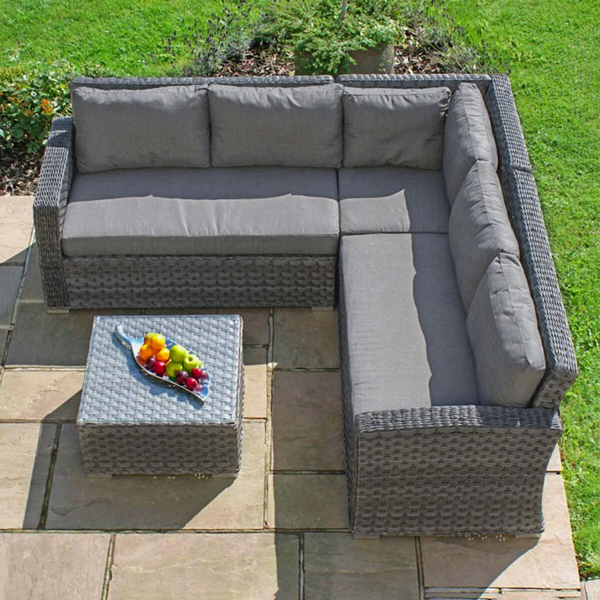 Homeflair – Victoria Small Rattan Corner Group