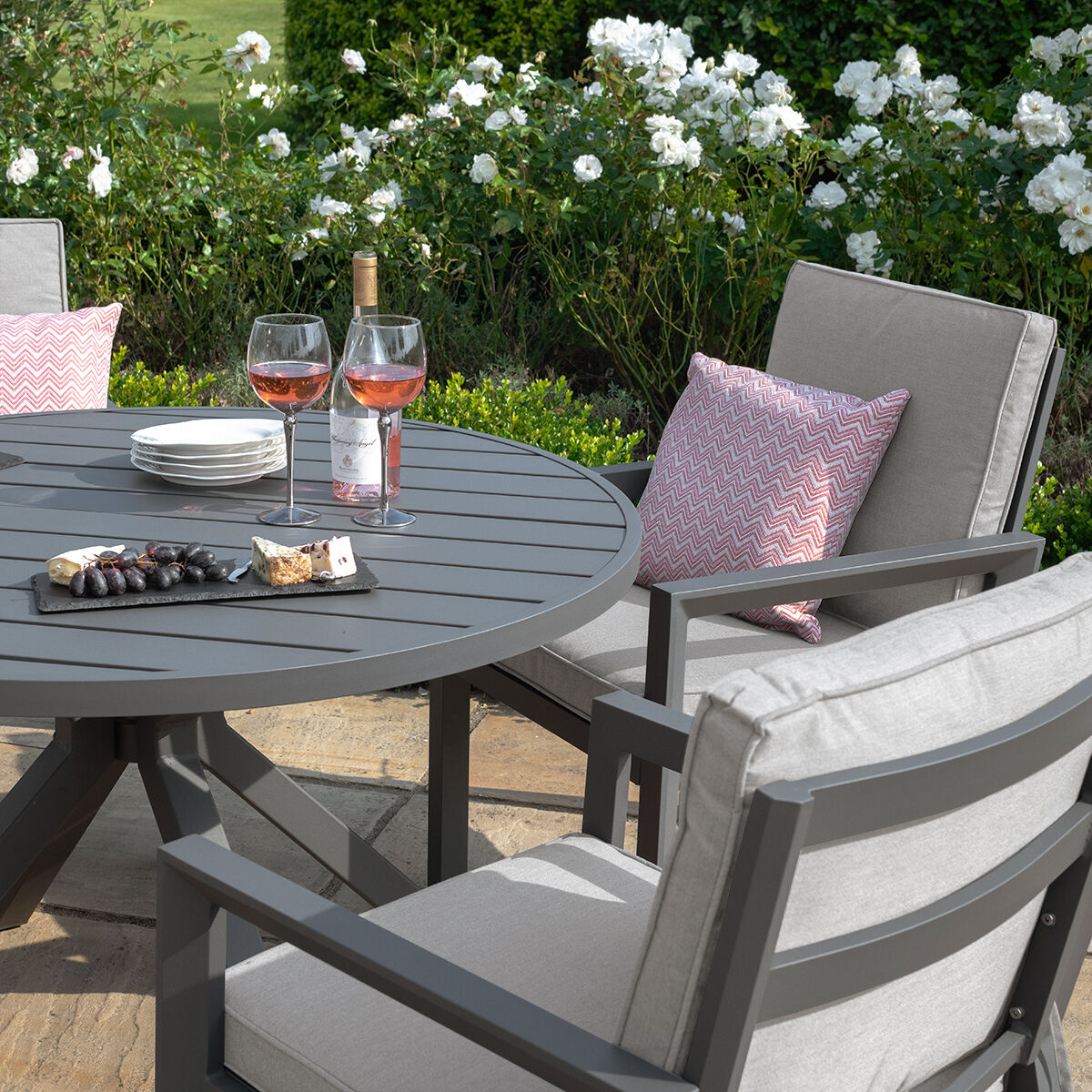Homeflair - New York Dining Set - Dove Grey