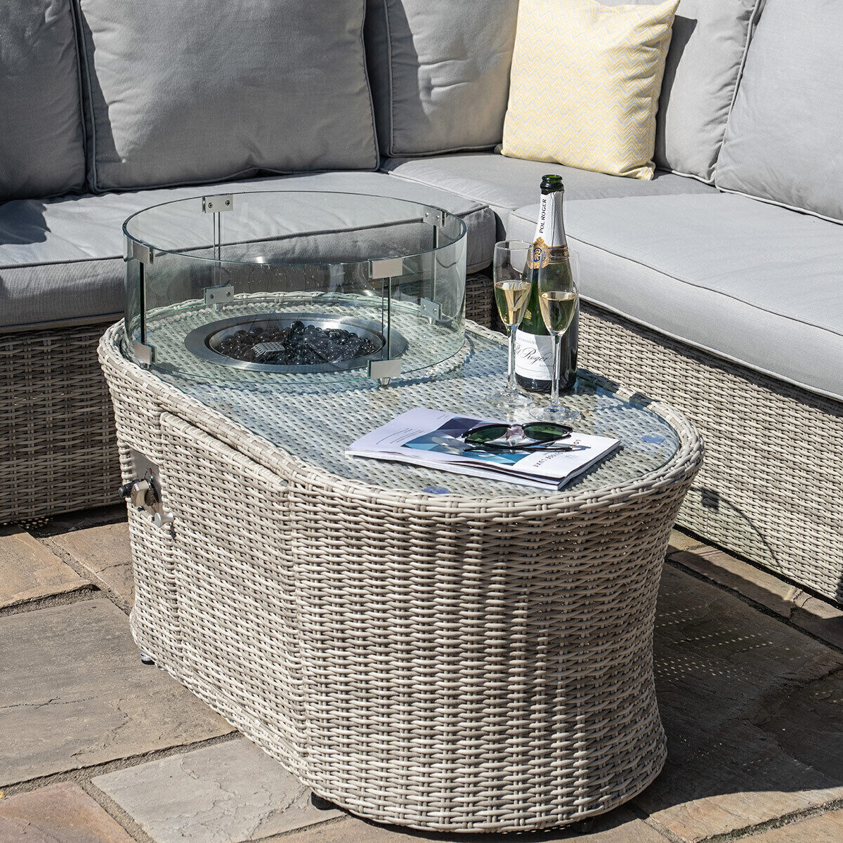 Homeflair - Oxford Small Rattan Corner Group