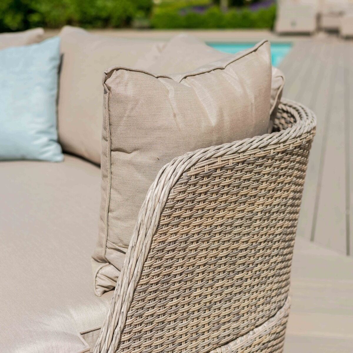 Homeflair - Cotswold Rattan Daybed