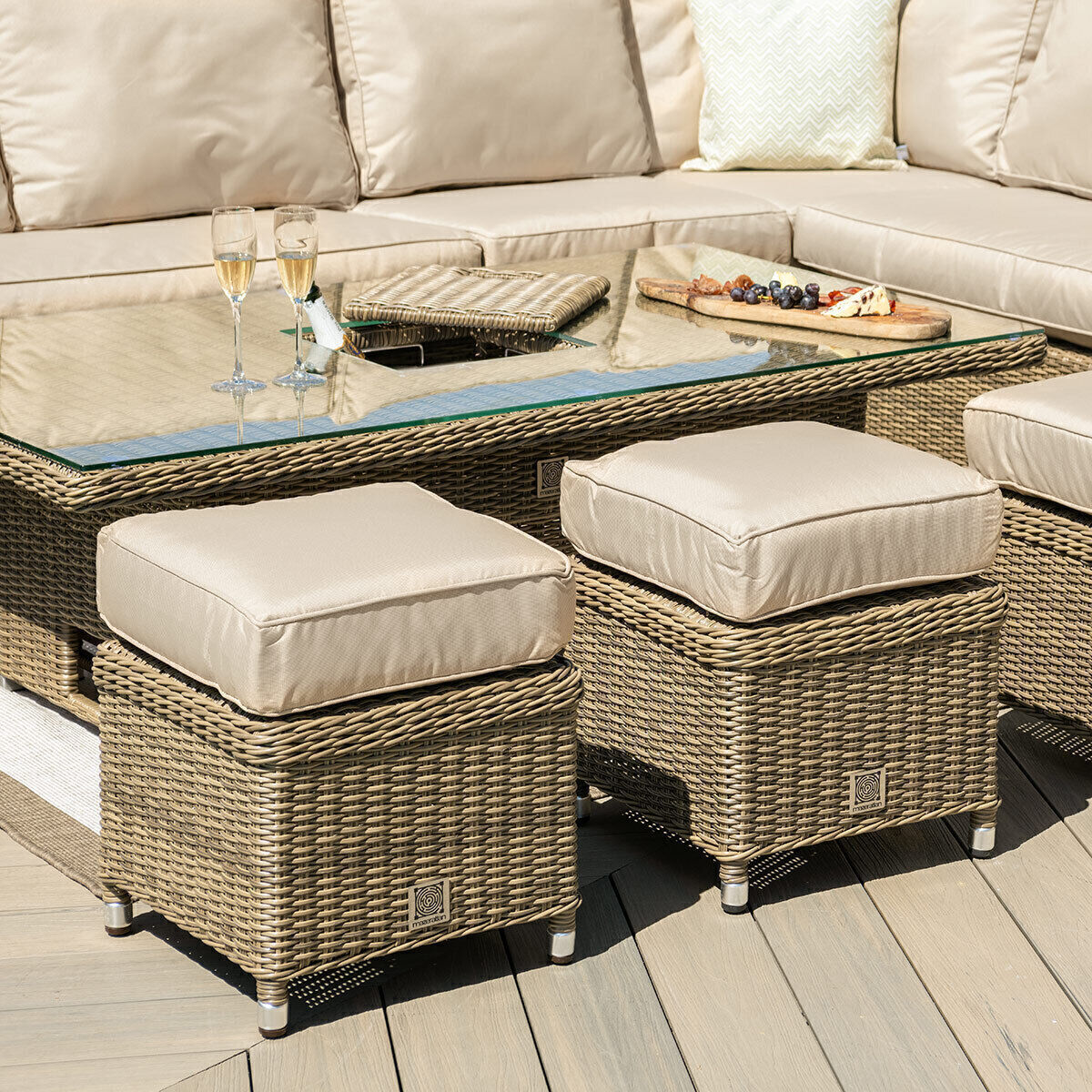 Homeflair - Winchester Deluxe Large Rattan Corner Dining Set