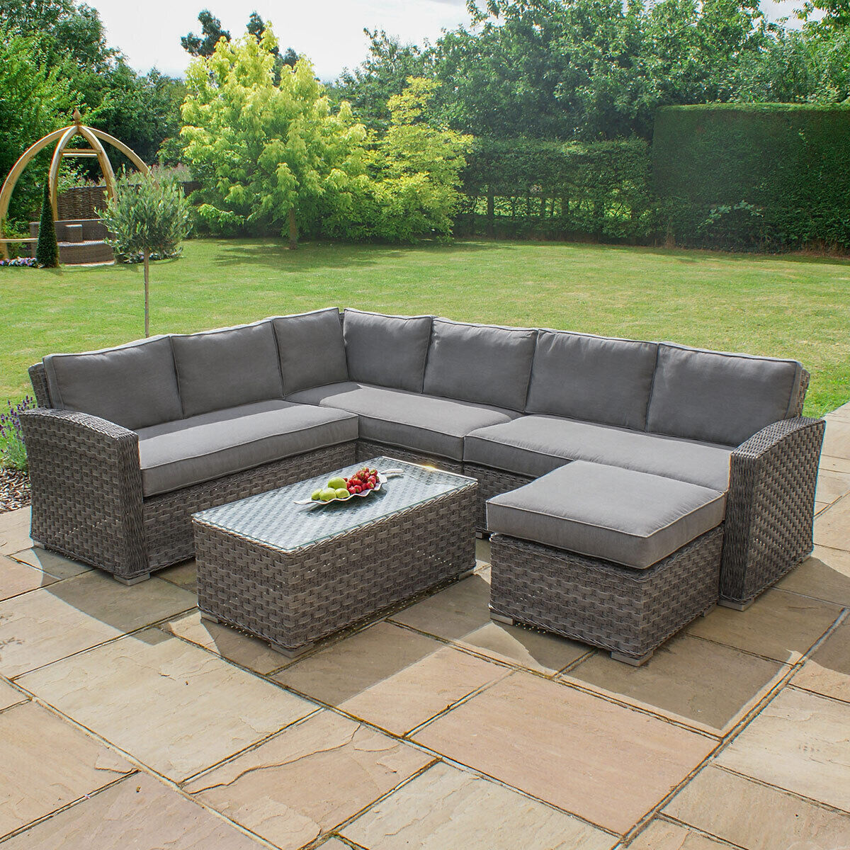 Homeflair - Victoria Large Rattan Corner Group