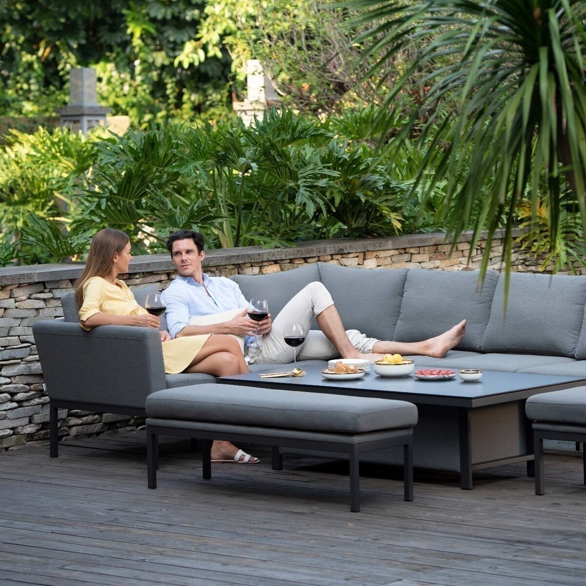 Homeflair – Outdoor Fabric Pulse Dining Set