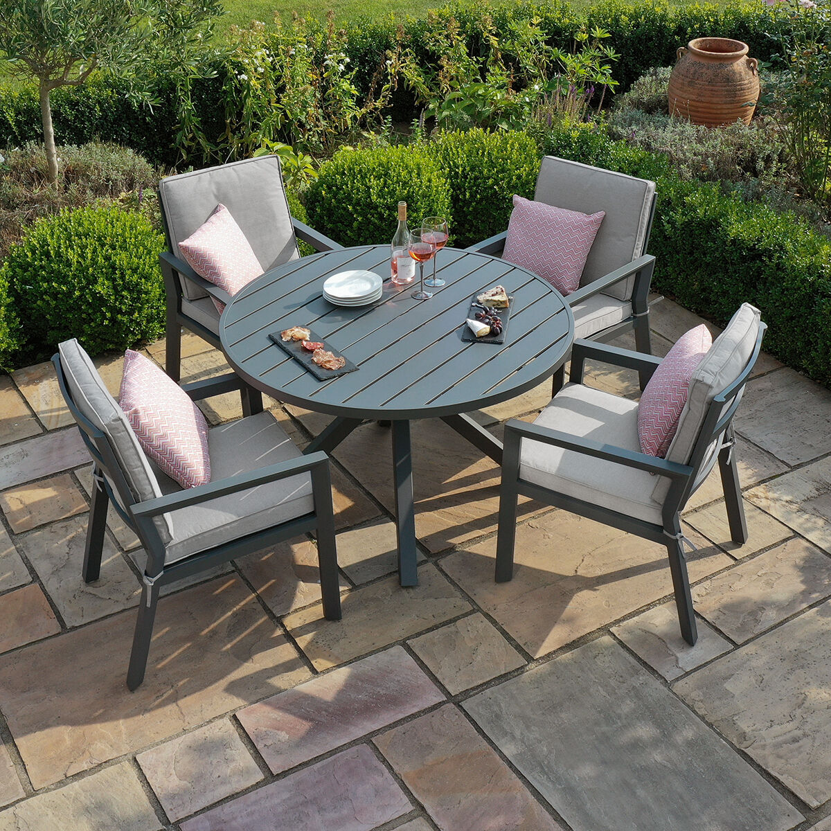Homeflair - New York Dining Set - Dove Grey