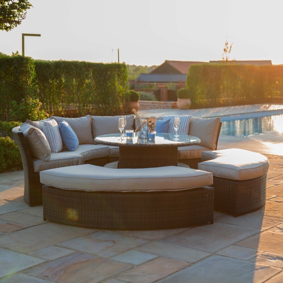 Homeflair - Chelsea Rattan Lifestyle Suite