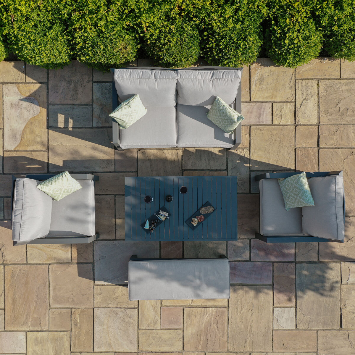 Homeflair - New York 2 Seat Aluminium Sofa Set