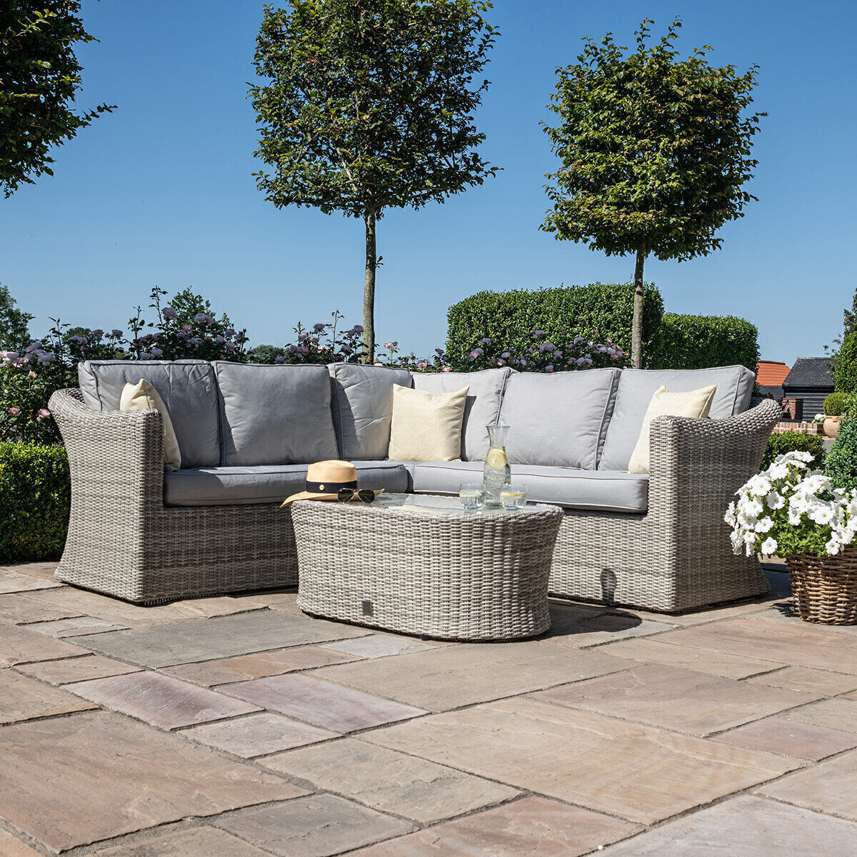 Homeflair - Oxford Small Rattan Corner Sofa Set