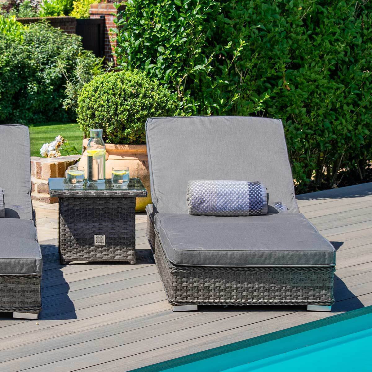 Homeflair - Victoria Rattan Sunlounger Set