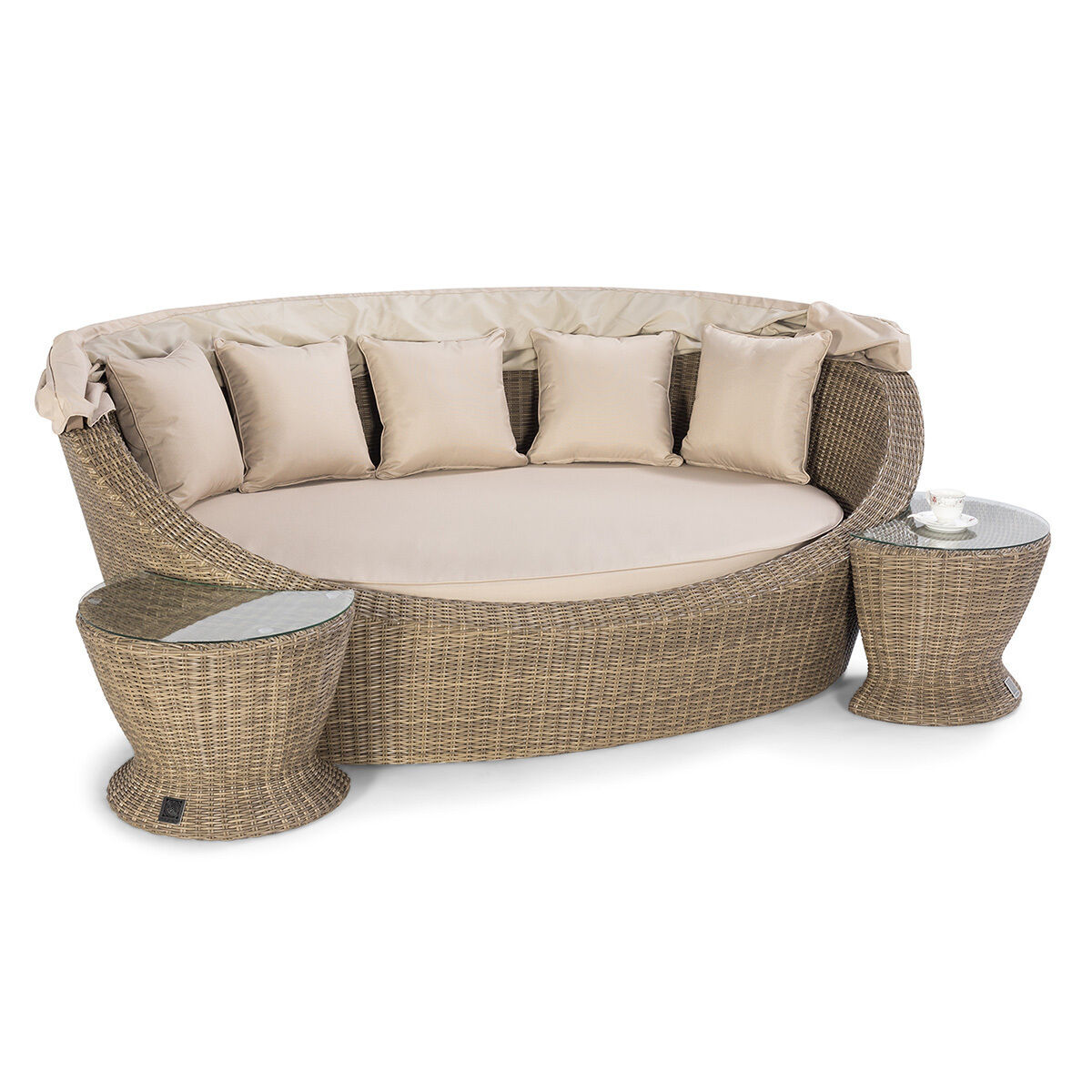 Homeflair - Winchester Rattan Daybed