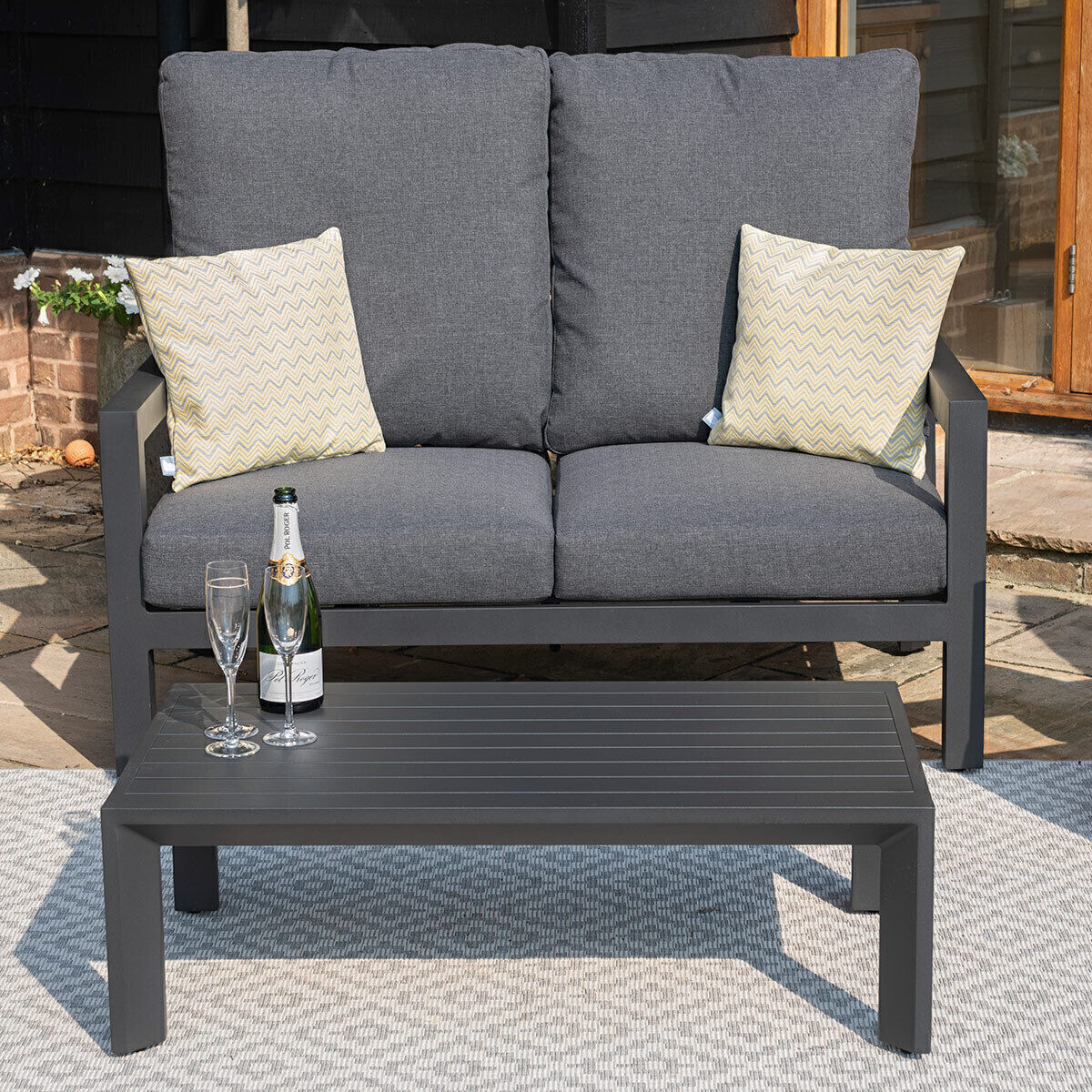 Homeflair – Manhattan Reclining 2 Seat Aluminium Sofa Set