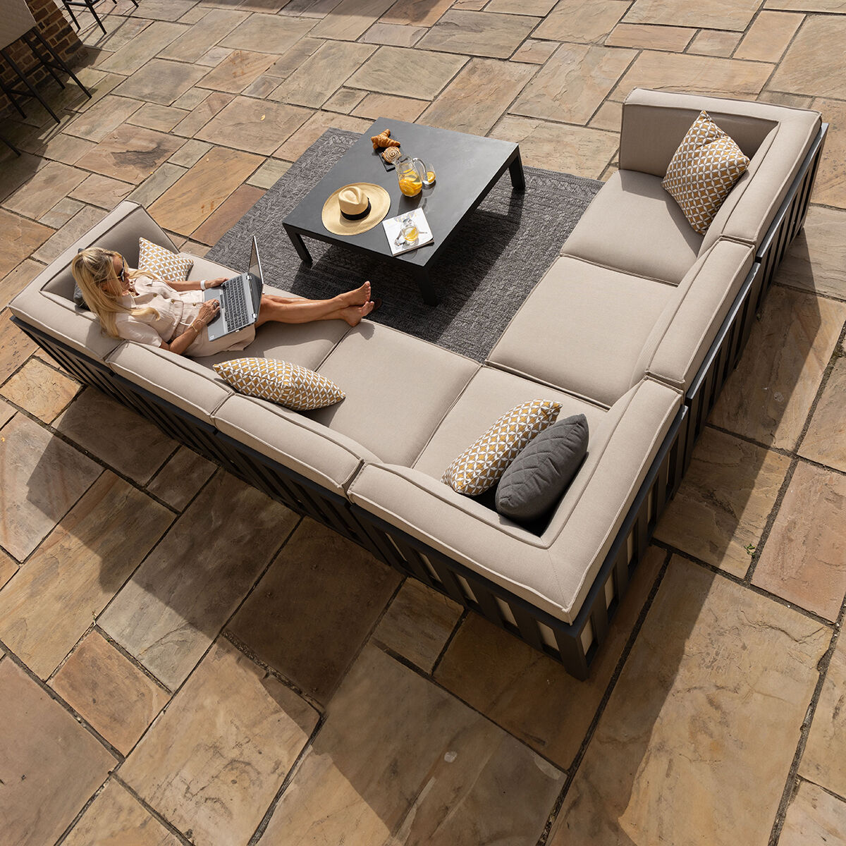 Homeflair - Outdoor Fabric Ibiza Medium Corner Sofa Set