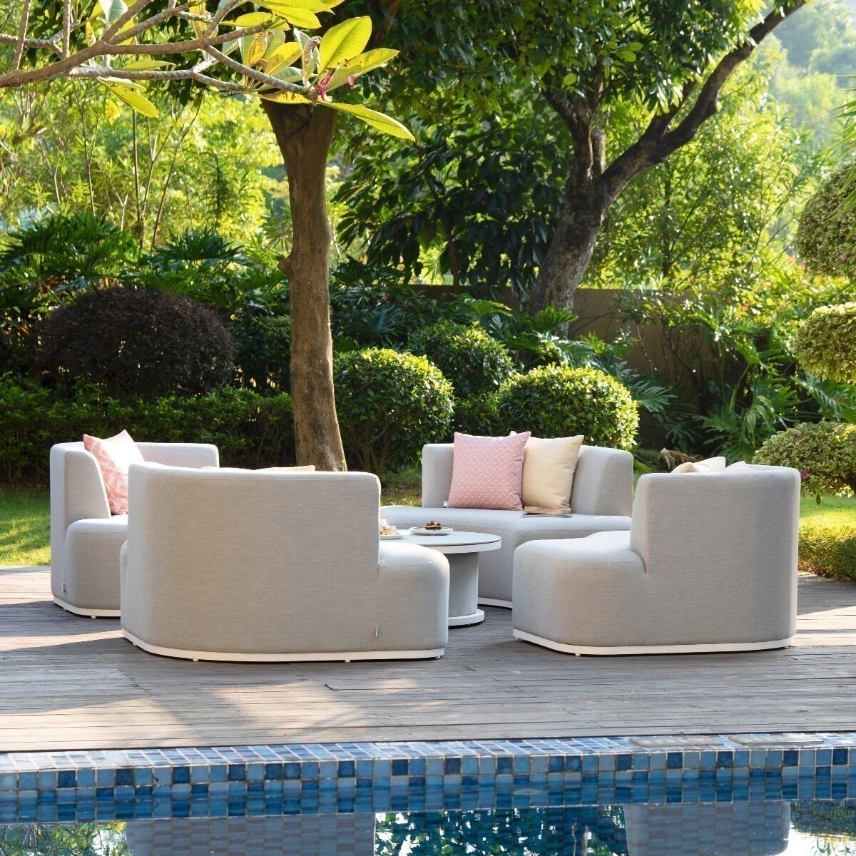 Homeflair - Outdoor Fabric Snug Lifestyle Suite