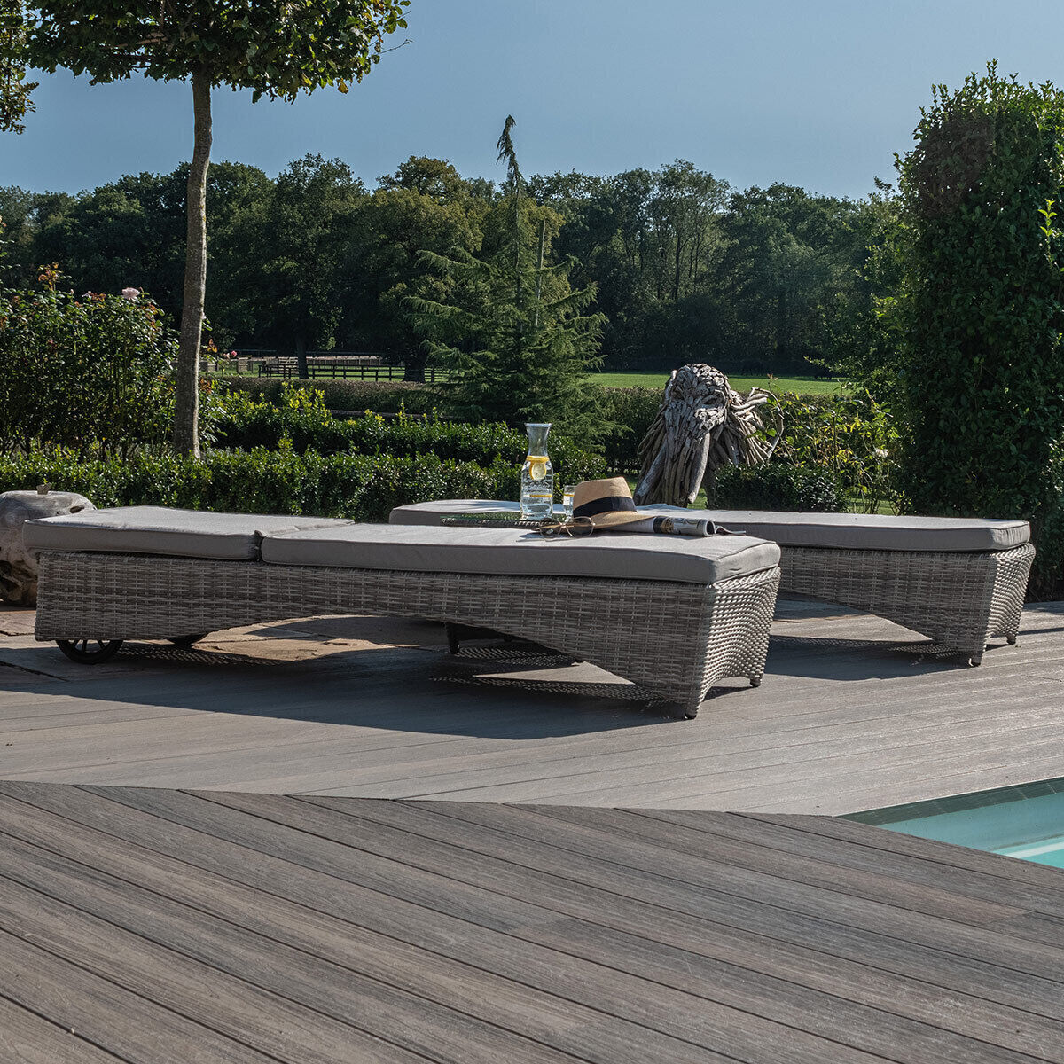 Homeflair - Oxford Rattan Sunlounger Set