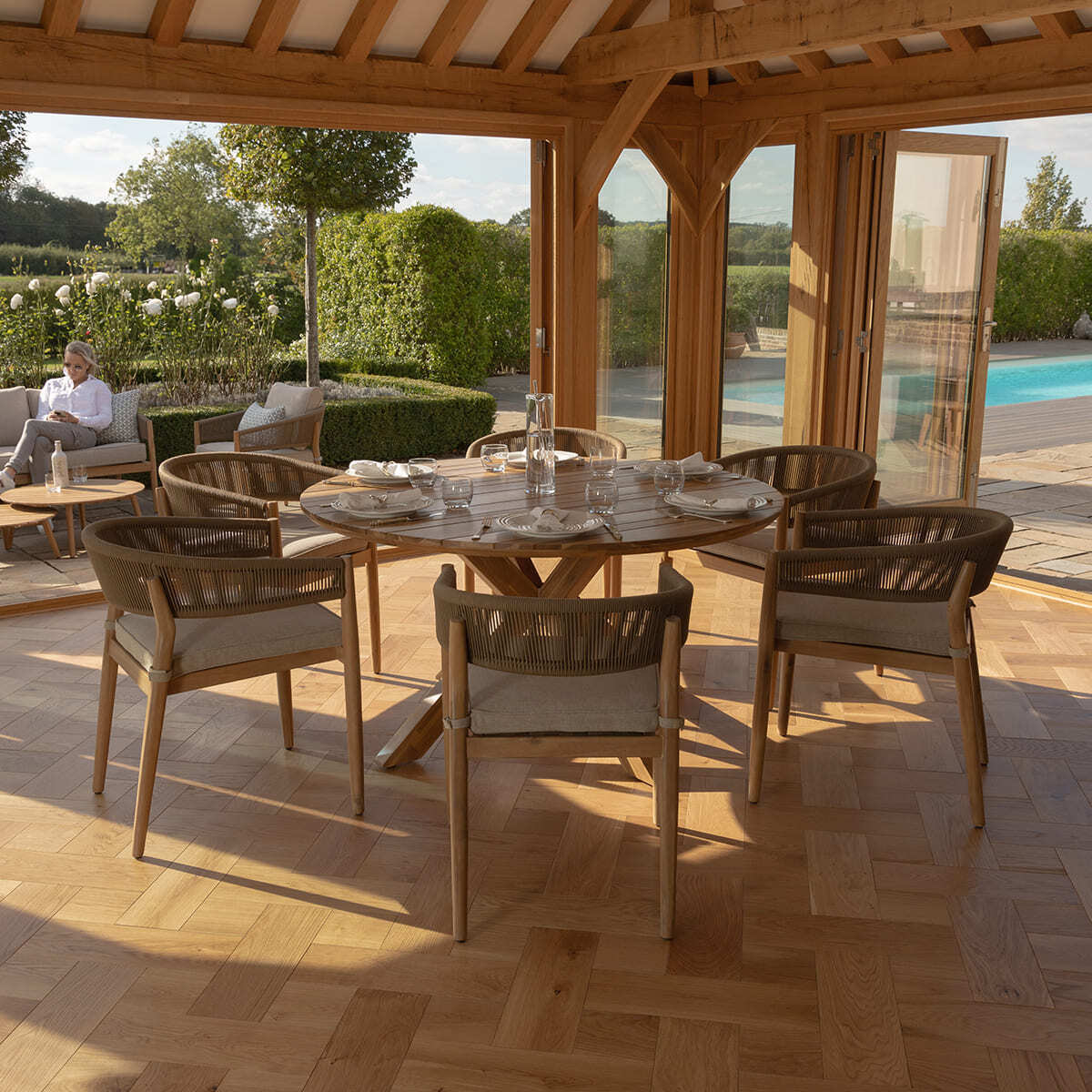 Homeflair - Porto Rope Weave Dining Set
