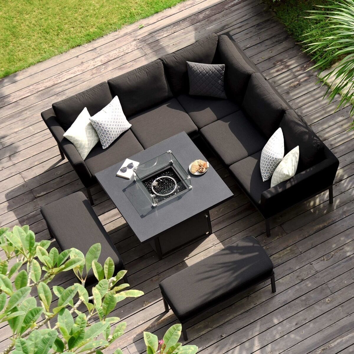 Homeflair -Outdoor Fabric Pulse Dining Set