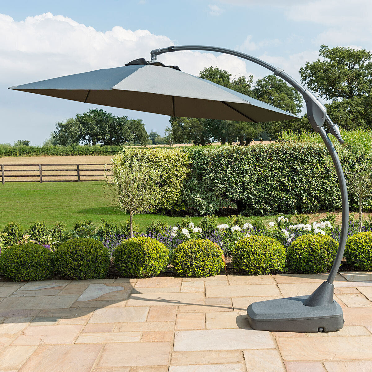 Homeflair -Cantilever Banana Parasol