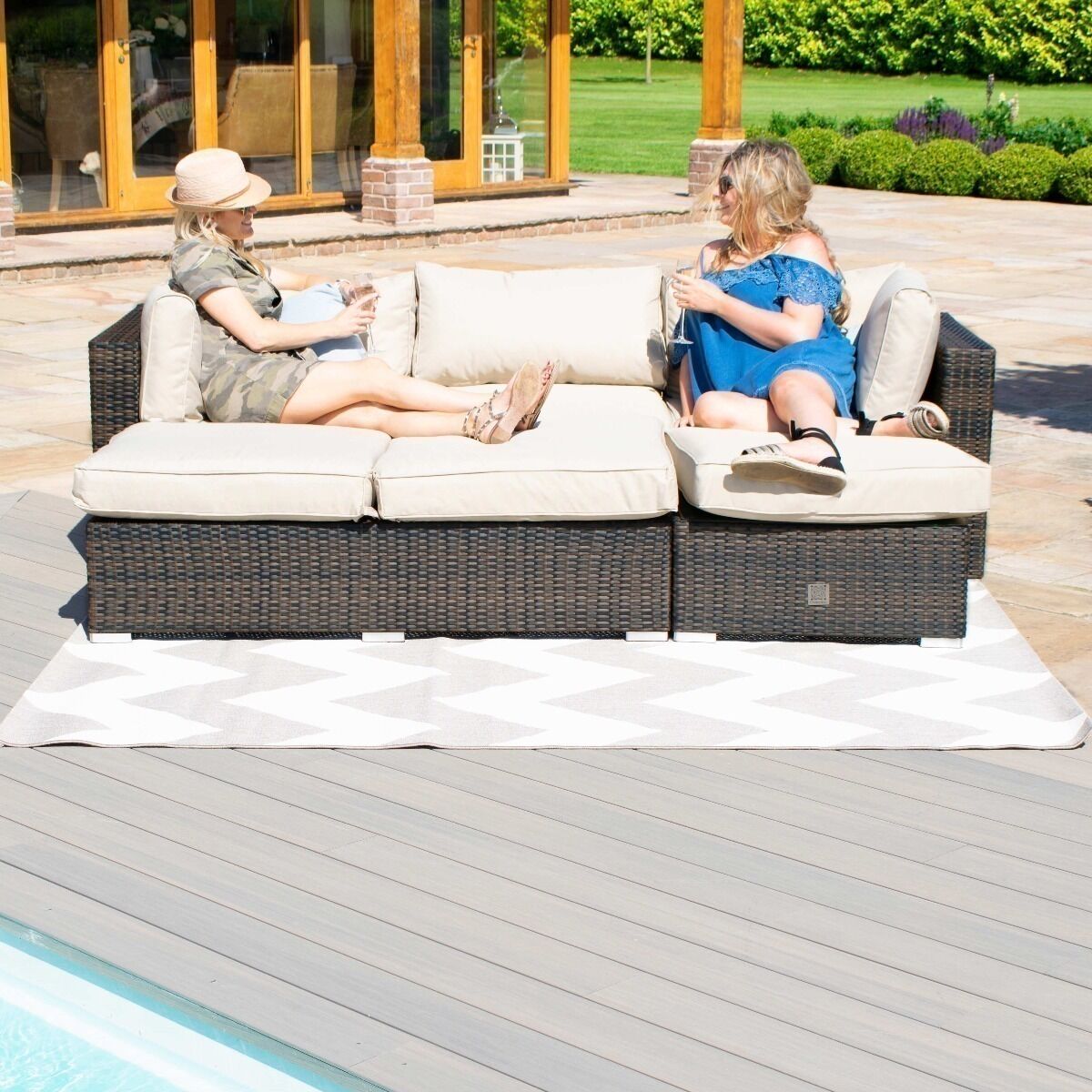 Homeflair - Rio Rattan Corner Sofa Group