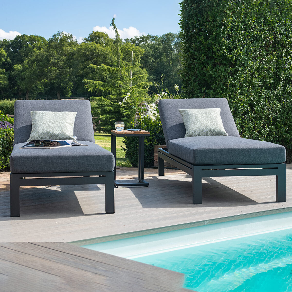 Homeflair - Oslo Double Aluminium Sunlounger Set