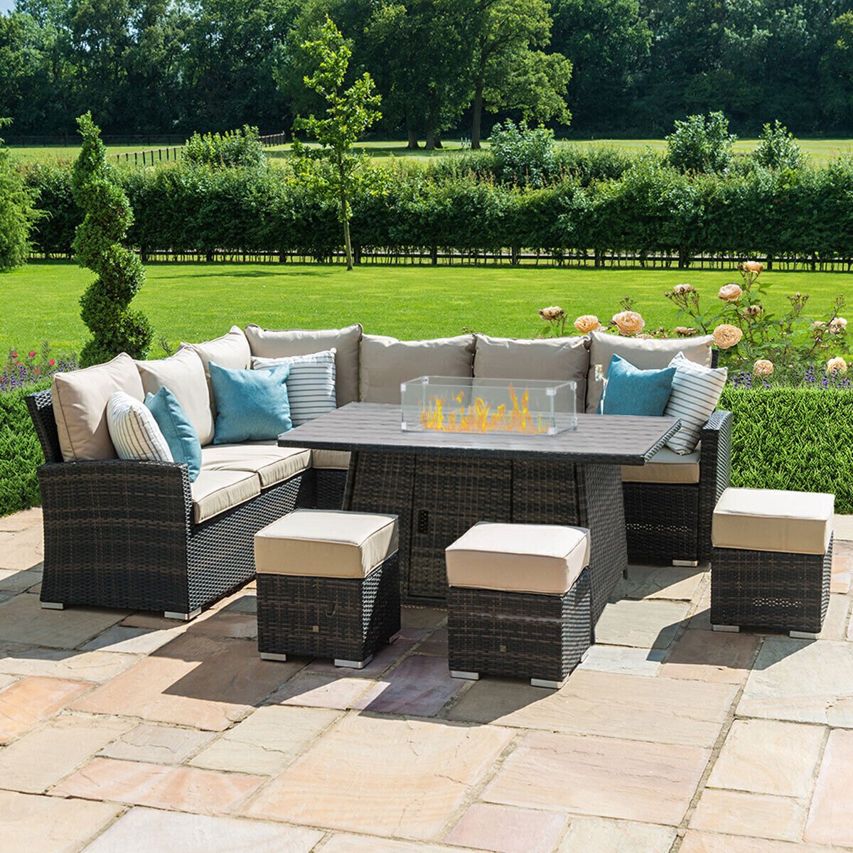 Homeflair - Kingston Corner Rattan Dining Set