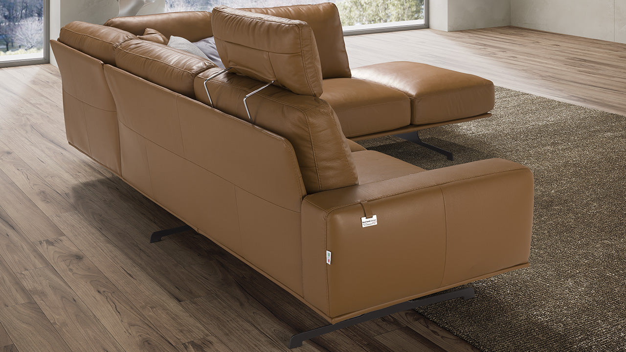 Nuvolari Leather Sofa Collection | Newtrend Concepts Italia