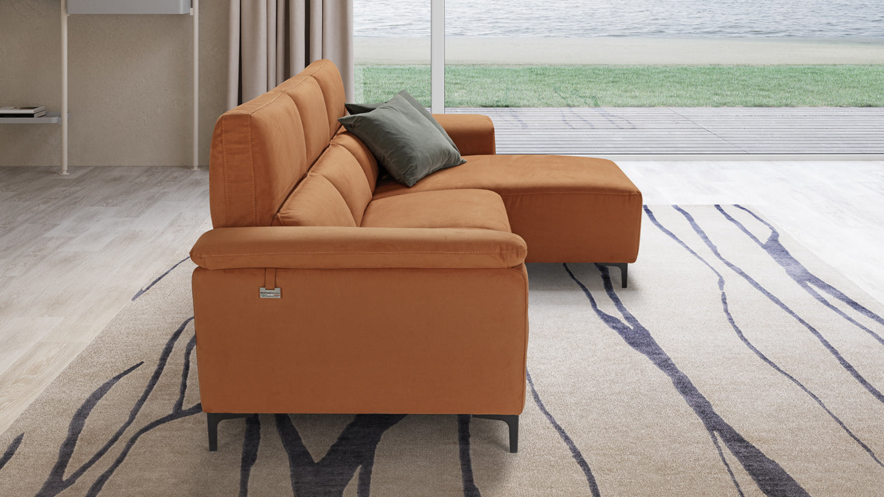 Tawney Leather Sofa Collection | Newtrend Concepts Italia