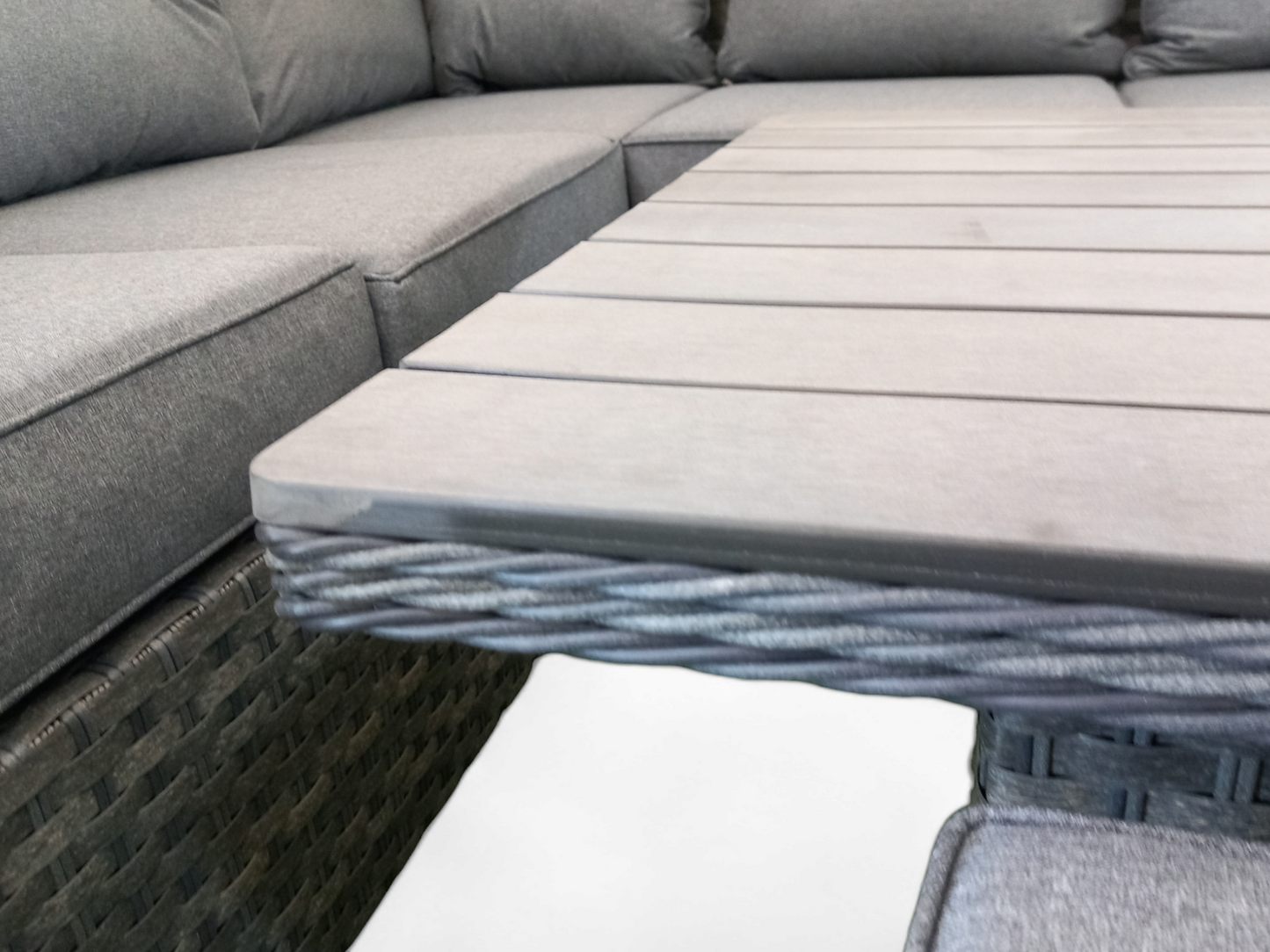Rattan Windsor Corner Sofa with Lift Table + 3 Stools | SJ-18073LLT