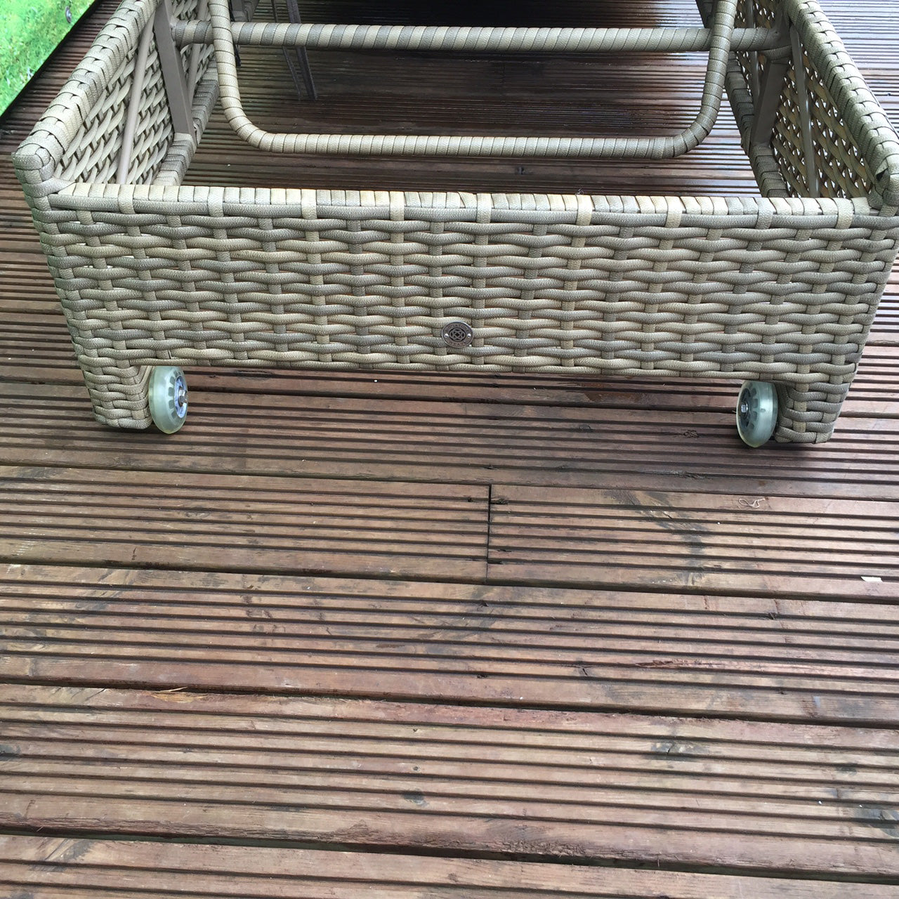 Rattan pair of Sun Loungers with Table in Natural | Sarena | Sare0046