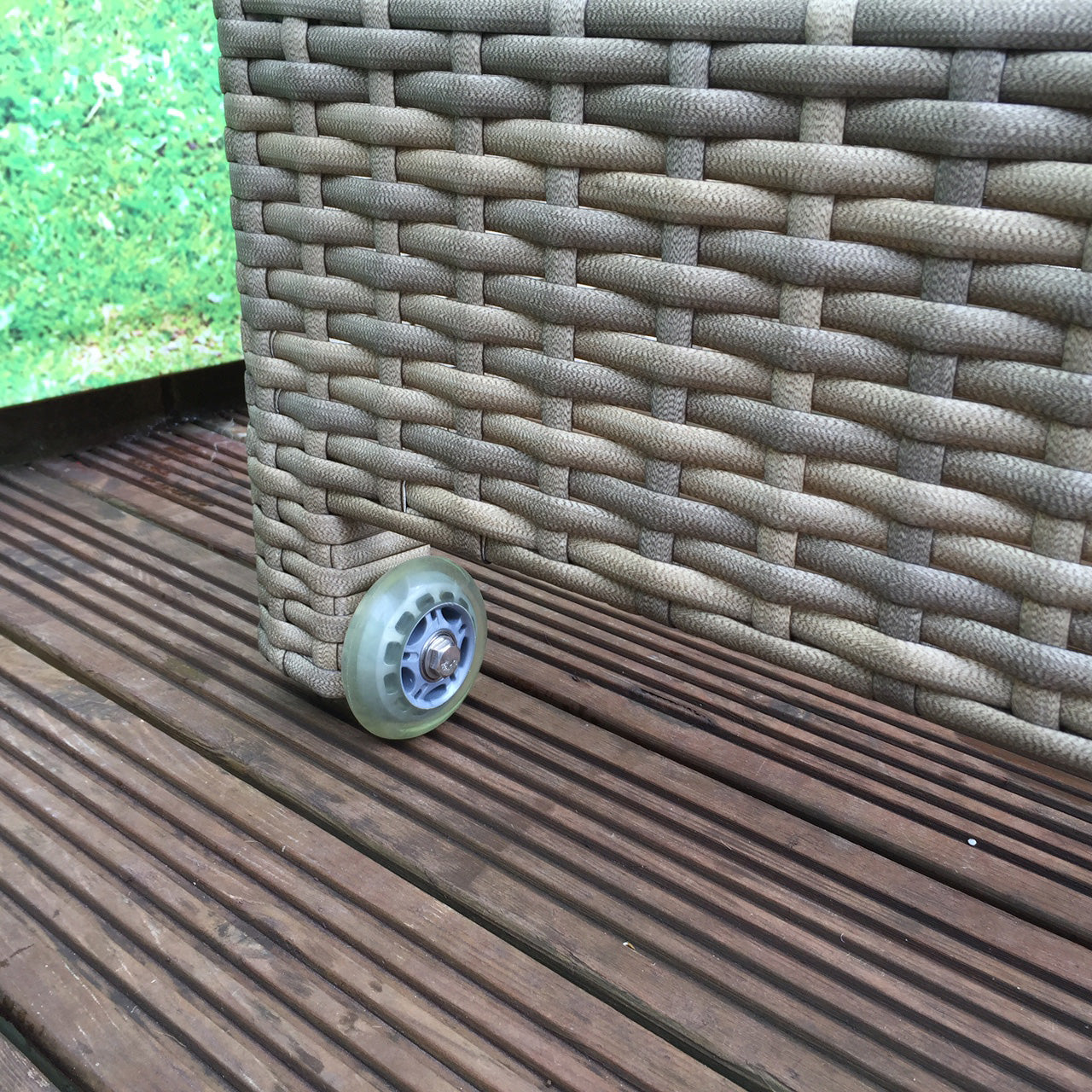 Rattan pair of Sun Loungers with Table in Natural | Sarena | Sare0046