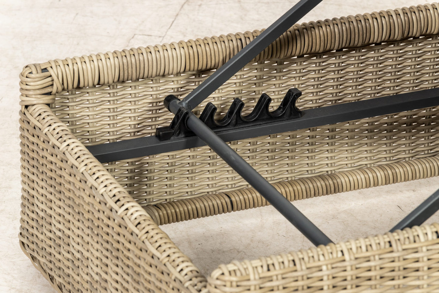 Rattan Wentworth Sun Lounger | AMIR | WEN013-WS